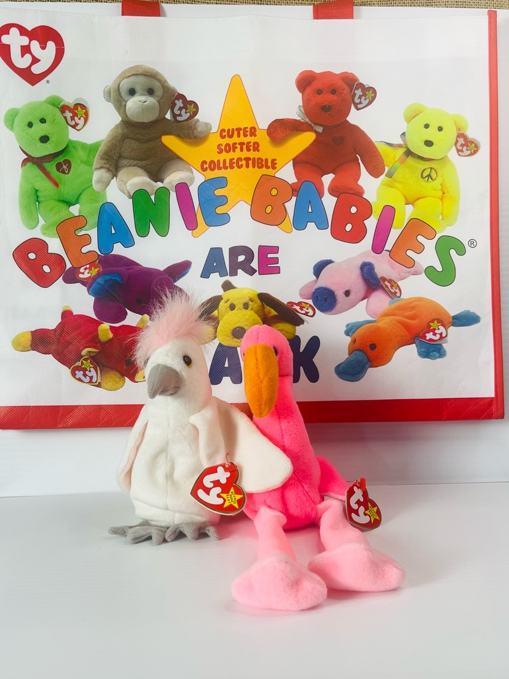 Ty Beanie Babies Kuku Cockatoo Bird & Pinky the Flamingo With Ty Tote
